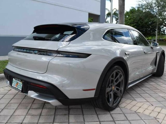 Серый Порше Другая, объемом двигателя 0 л и пробегом 24 тыс. км за 143000 $, фото 4 на Automoto.ua