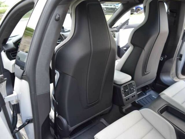 Серый Порше Другая, объемом двигателя 0 л и пробегом 24 тыс. км за 143000 $, фото 14 на Automoto.ua