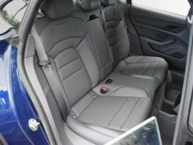 Синий Порше Другая, объемом двигателя 0 л и пробегом 13 тыс. км за 35200 $, фото 11 на Automoto.ua