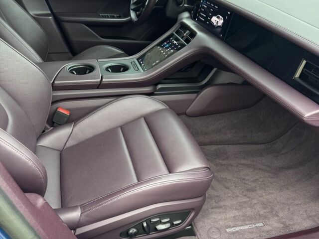 Синий Порше Другая, объемом двигателя 0 л и пробегом 18 тыс. км за 83000 $, фото 7 на Automoto.ua