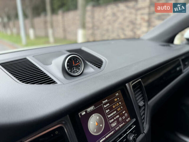 Білий Порше Масан, об'ємом двигуна 3 л та пробігом 141 тис. км за 21500 $, фото 25 на Automoto.ua