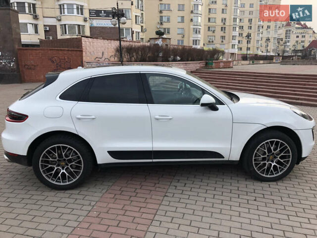 Белый Порше Масан, объемом двигателя 3 л и пробегом 140 тыс. км за 24500 $, фото 8 на Automoto.ua