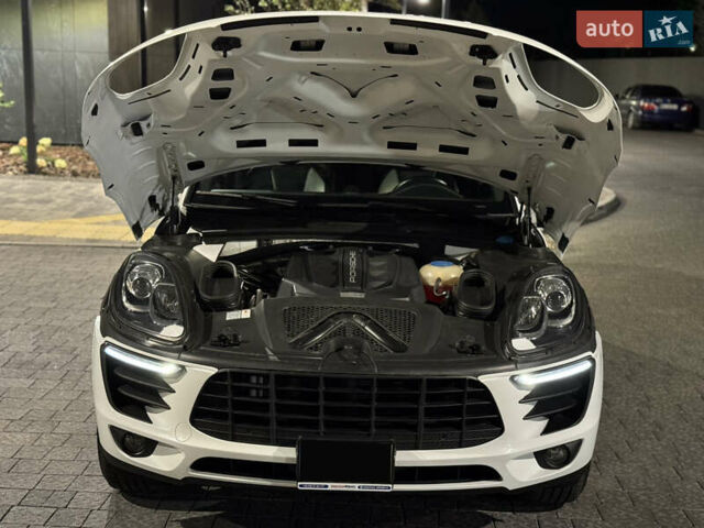 Белый Порше Масан, объемом двигателя 3 л и пробегом 110 тыс. км за 22500 $, фото 13 на Automoto.ua