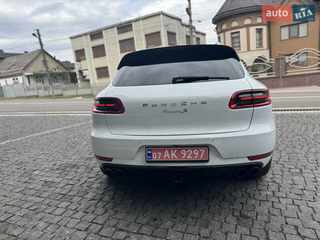 Белый Порше Масан, объемом двигателя 3 л и пробегом 260 тыс. км за 22500 $, фото 8 на Automoto.ua