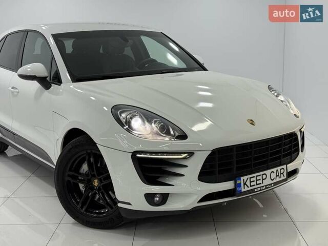 Білий Порше Масан, об'ємом двигуна 3 л та пробігом 141 тис. км за 20900 $, фото 2 на Automoto.ua