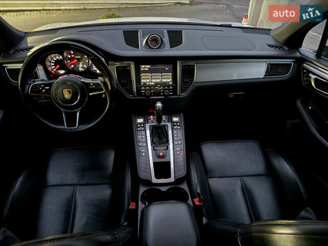 Белый Порше Масан, объемом двигателя 3 л и пробегом 110 тыс. км за 22500 $, фото 24 на Automoto.ua