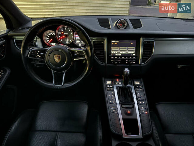 Белый Порше Масан, объемом двигателя 3 л и пробегом 110 тыс. км за 22500 $, фото 27 на Automoto.ua