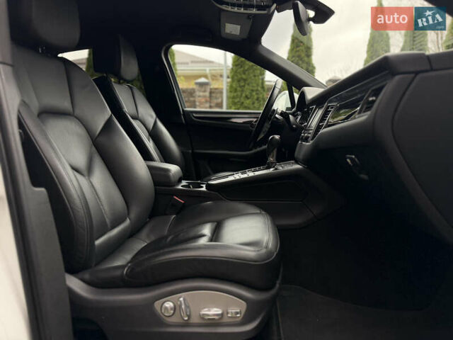 Білий Порше Масан, об'ємом двигуна 3 л та пробігом 141 тис. км за 21500 $, фото 23 на Automoto.ua