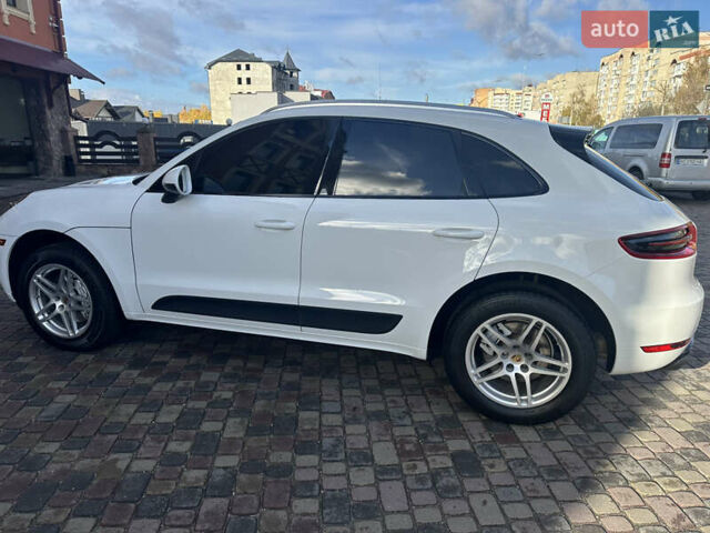 Белый Порше Масан, объемом двигателя 3 л и пробегом 140 тыс. км за 27777 $, фото 2 на Automoto.ua