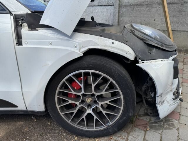Белый Порше Масан, объемом двигателя 3.6 л и пробегом 155 тыс. км за 10000 $, фото 7 на Automoto.ua
