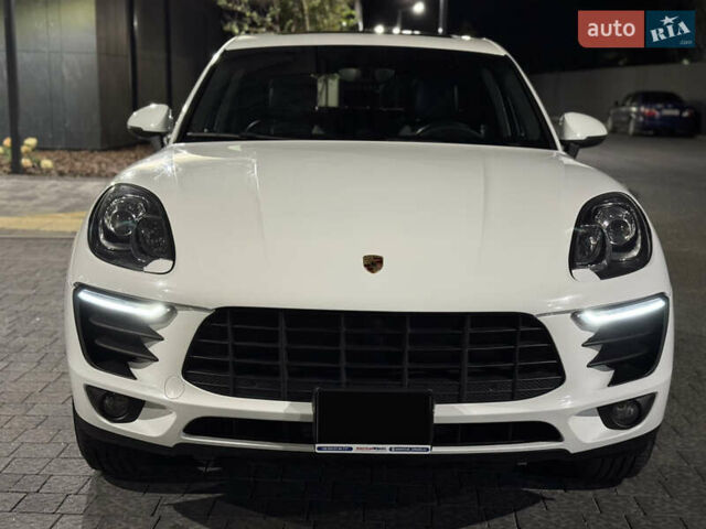 Белый Порше Масан, объемом двигателя 3 л и пробегом 110 тыс. км за 22500 $, фото 11 на Automoto.ua