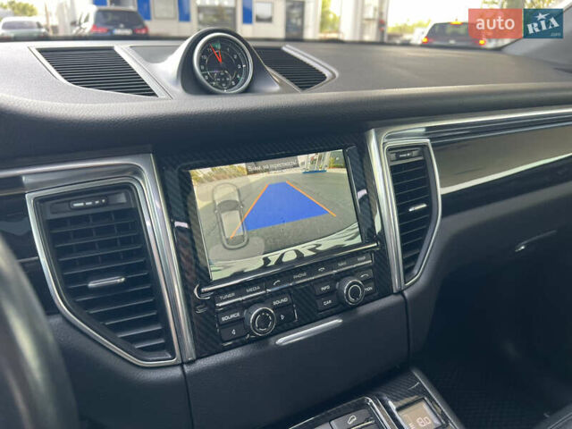 Белый Порше Масан, объемом двигателя 3 л и пробегом 159 тыс. км за 25500 $, фото 15 на Automoto.ua