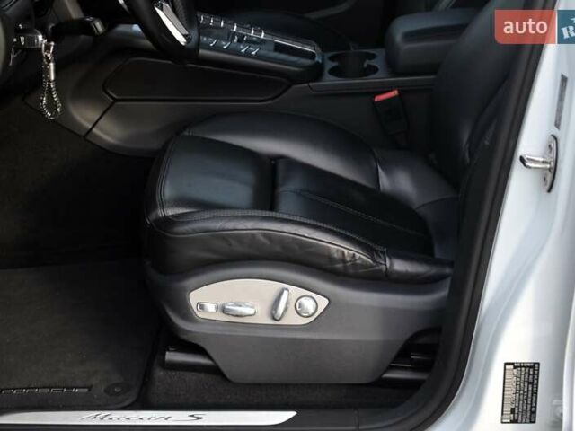 Белый Порше Масан, объемом двигателя 3 л и пробегом 128 тыс. км за 22999 $, фото 22 на Automoto.ua