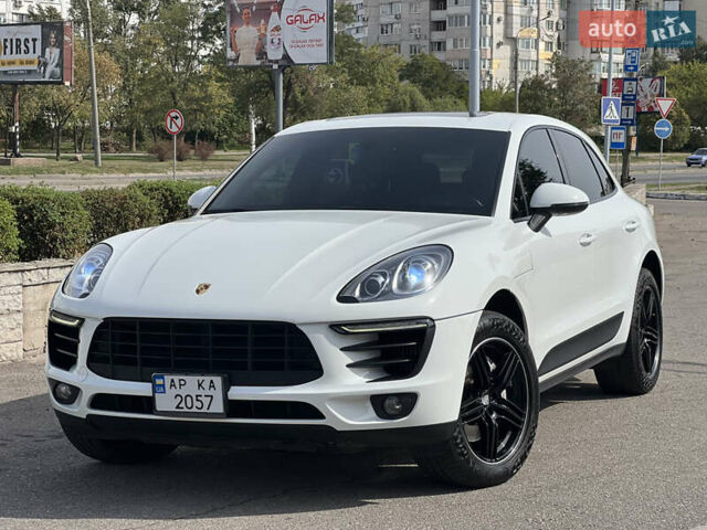 Белый Порше Масан, объемом двигателя 3 л и пробегом 159 тыс. км за 25500 $, фото 24 на Automoto.ua