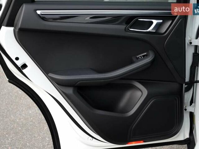 Белый Порше Масан, объемом двигателя 3 л и пробегом 128 тыс. км за 22999 $, фото 25 на Automoto.ua