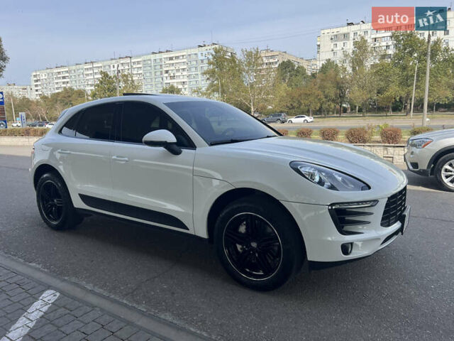 Белый Порше Масан, объемом двигателя 3 л и пробегом 159 тыс. км за 25500 $, фото 4 на Automoto.ua