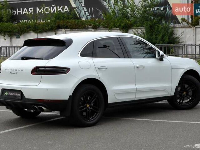 Порше Масан 2015 в Киеве на Automoto.ua Белый Порше Масан, объемом двигателя 3 л и пробегом 128 тыс. км за 22999 $, фото 13 на Automoto.ua