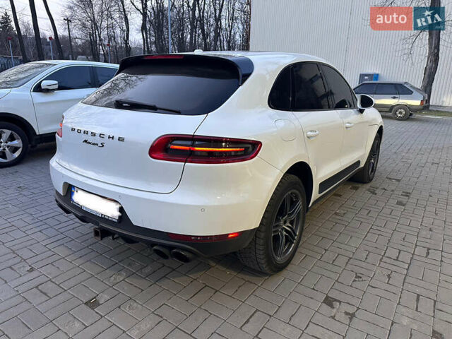 Белый Порше Масан, объемом двигателя 3 л и пробегом 145 тыс. км за 24900 $, фото 2 на Automoto.ua
