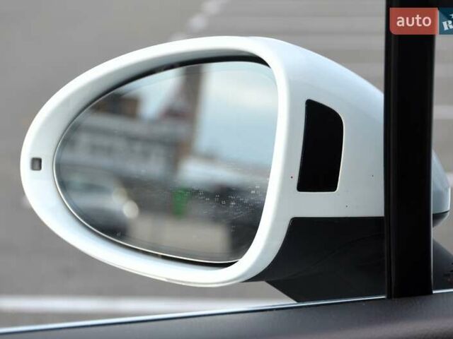 Белый Порше Масан, объемом двигателя 3 л и пробегом 128 тыс. км за 22999 $, фото 17 на Automoto.ua