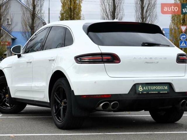 Белый Порше Масан, объемом двигателя 3 л и пробегом 128 тыс. км за 22999 $, фото 4 на Automoto.ua