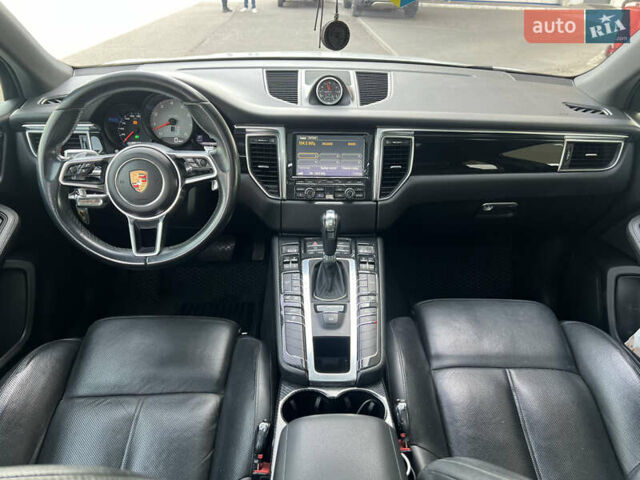 Белый Порше Масан, объемом двигателя 3 л и пробегом 159 тыс. км за 25500 $, фото 10 на Automoto.ua