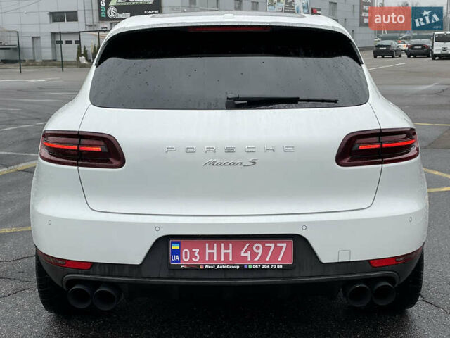 Белый Порше Масан, объемом двигателя 3 л и пробегом 156 тыс. км за 26000 $, фото 6 на Automoto.ua