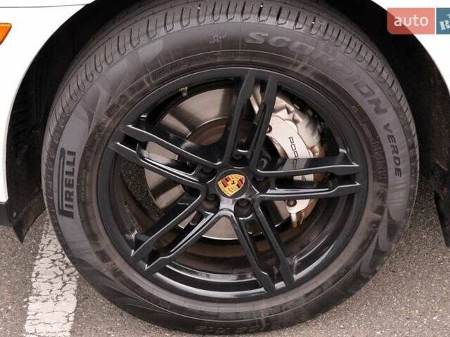 Порше Масан 2015 в Киеве на Automoto.ua Белый Порше Масан, объемом двигателя 3 л и пробегом 128 тыс. км за 22999 $, фото 17 на Automoto.ua