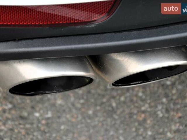 Белый Порше Масан, объемом двигателя 3 л и пробегом 128 тыс. км за 22999 $, фото 47 на Automoto.ua