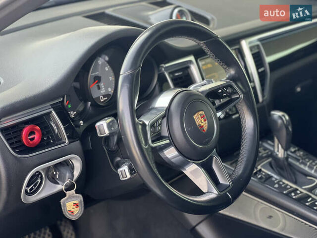 Белый Порше Масан, объемом двигателя 3 л и пробегом 159 тыс. км за 25500 $, фото 12 на Automoto.ua