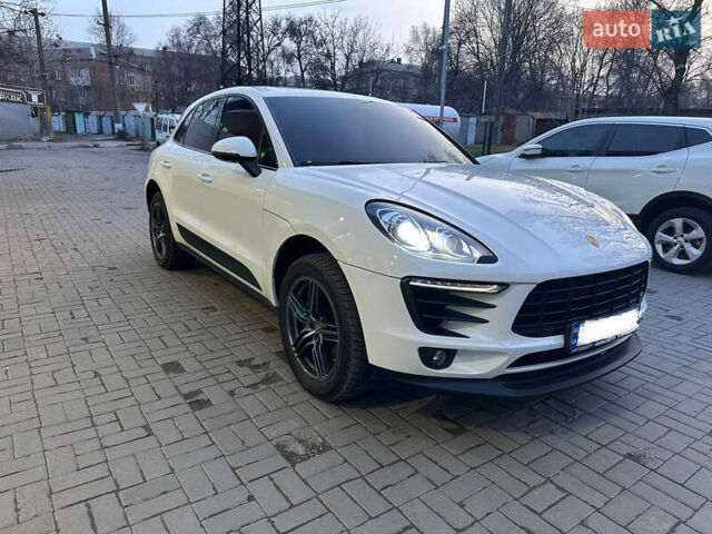Белый Порше Масан, объемом двигателя 3 л и пробегом 145 тыс. км за 24900 $, фото 1 на Automoto.ua