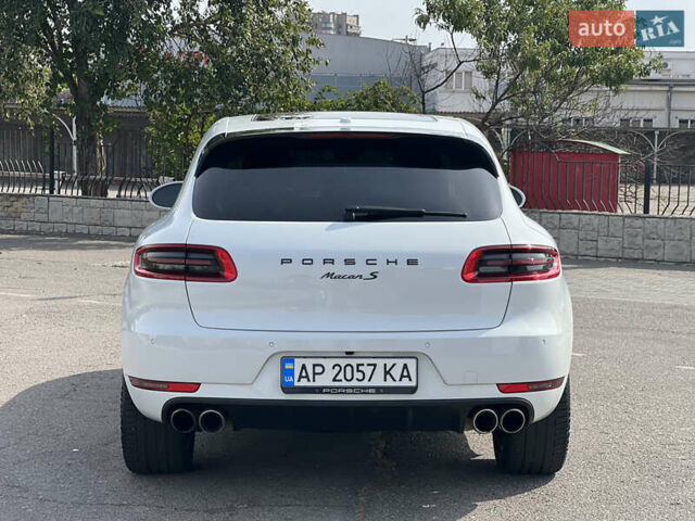 Белый Порше Масан, объемом двигателя 3 л и пробегом 159 тыс. км за 25500 $, фото 35 на Automoto.ua