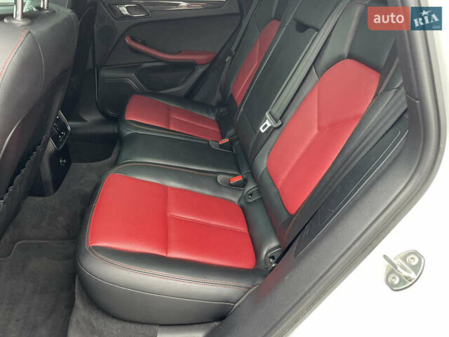 Белый Порше Масан, объемом двигателя 3 л и пробегом 156 тыс. км за 26000 $, фото 15 на Automoto.ua