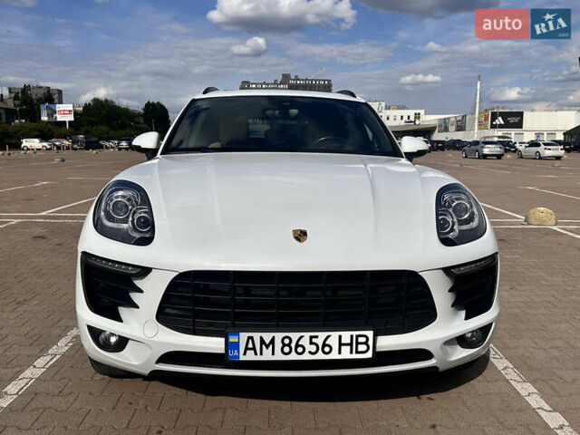 Белый Порше Масан, объемом двигателя 1.98 л и пробегом 107 тыс. км за 27600 $, фото 3 на Automoto.ua
