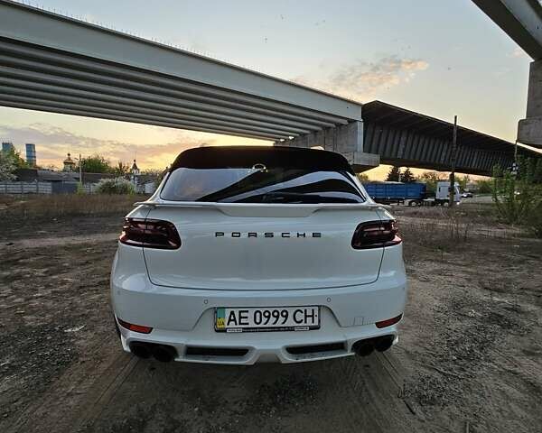 Белый Порше Масан, объемом двигателя 3 л и пробегом 70 тыс. км за 38000 $, фото 13 на Automoto.ua