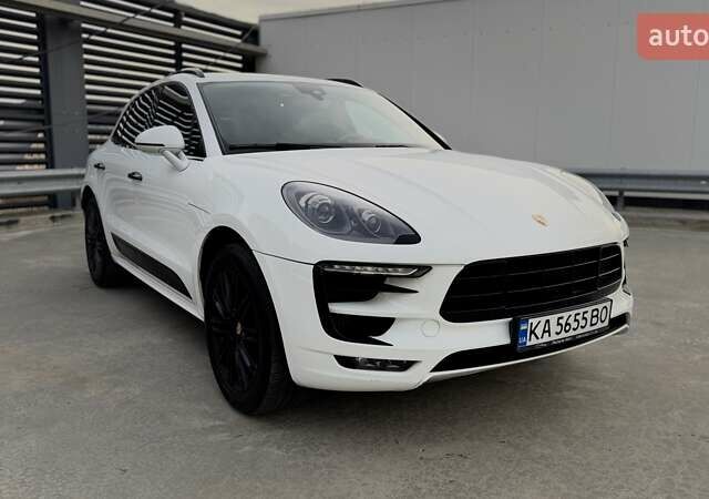 Белый Порше Масан, объемом двигателя 3 л и пробегом 101 тыс. км за 36900 $, фото 5 на Automoto.ua
