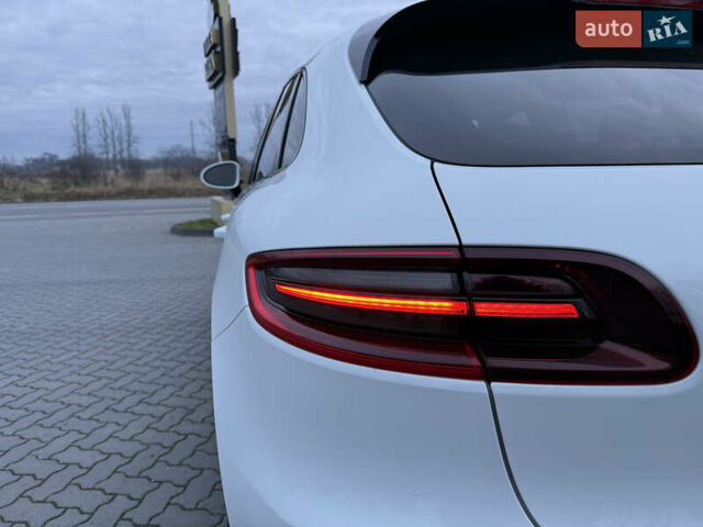 Білий Порше Масан, об'ємом двигуна 3 л та пробігом 45 тис. км за 27800 $, фото 8 на Automoto.ua