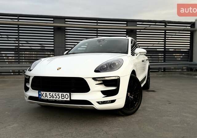 Белый Порше Масан, объемом двигателя 3 л и пробегом 101 тыс. км за 36900 $, фото 1 на Automoto.ua