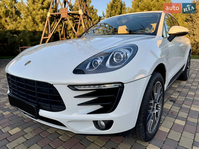 Білий Порше Масан, об'ємом двигуна 1.98 л та пробігом 140 тис. км за 27500 $, фото 2 на Automoto.ua