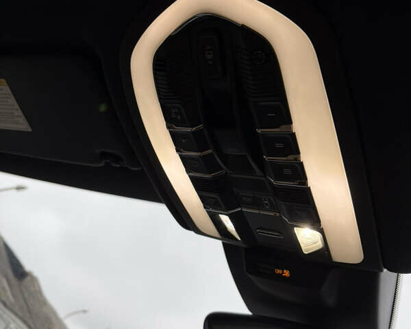 Белый Порше Масан, объемом двигателя 1.98 л и пробегом 169 тыс. км за 22000 $, фото 11 на Automoto.ua