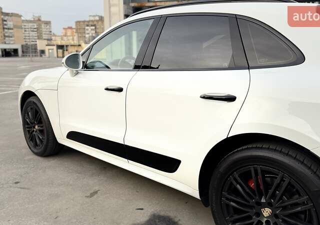 Белый Порше Масан, объемом двигателя 3 л и пробегом 101 тыс. км за 36900 $, фото 14 на Automoto.ua