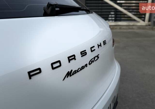 Белый Порше Масан, объемом двигателя 3 л и пробегом 101 тыс. км за 36900 $, фото 50 на Automoto.ua