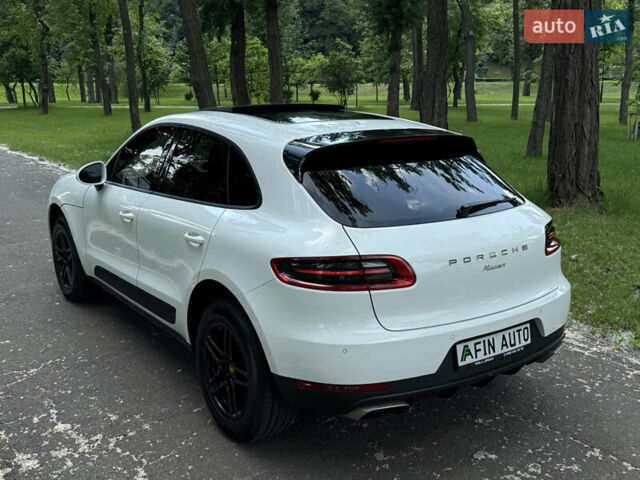 Белый Порше Масан, объемом двигателя 2 л и пробегом 87 тыс. км за 35950 $, фото 18 на Automoto.ua