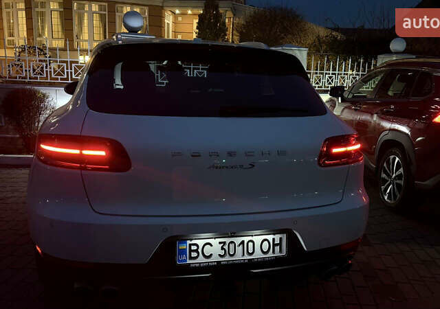 Белый Порше Масан, объемом двигателя 2.99 л и пробегом 47 тыс. км за 29500 $, фото 37 на Automoto.ua