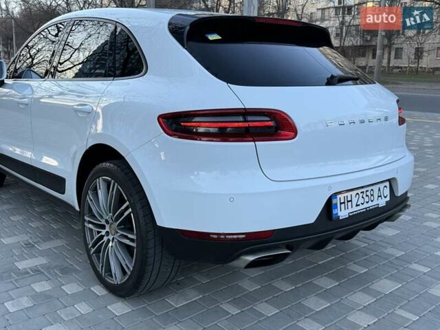 Белый Порше Масан, объемом двигателя 1.98 л и пробегом 134 тыс. км за 38900 $, фото 17 на Automoto.ua
