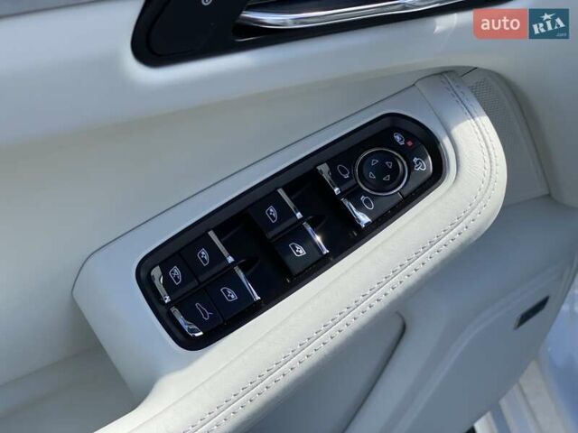 Белый Порше Масан, объемом двигателя 3 л и пробегом 32 тыс. км за 53000 $, фото 29 на Automoto.ua