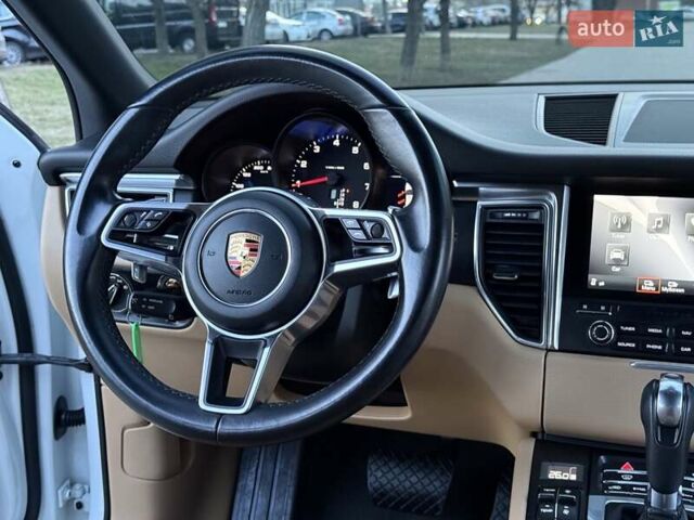 Белый Порше Масан, объемом двигателя 1.98 л и пробегом 134 тыс. км за 38900 $, фото 39 на Automoto.ua