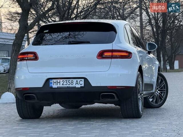 Белый Порше Масан, объемом двигателя 1.98 л и пробегом 134 тыс. км за 38900 $, фото 29 на Automoto.ua