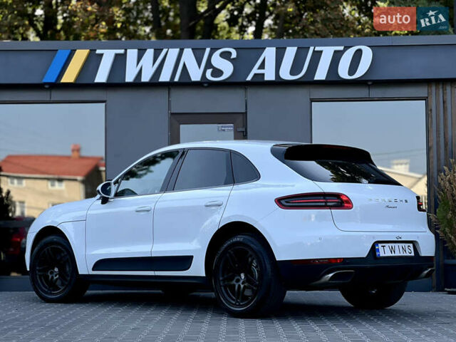 Білий Порше Масан, об'ємом двигуна 2 л та пробігом 115 тис. км за 40900 $, фото 23 на Automoto.ua