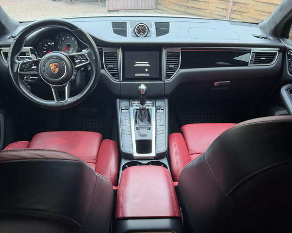 Белый Порше Масан, объемом двигателя 2.99 л и пробегом 47 тыс. км за 29500 $, фото 23 на Automoto.ua