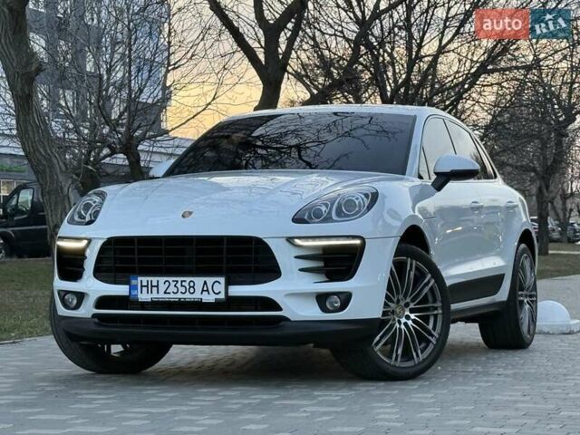 Белый Порше Масан, объемом двигателя 1.98 л и пробегом 134 тыс. км за 38900 $, фото 3 на Automoto.ua